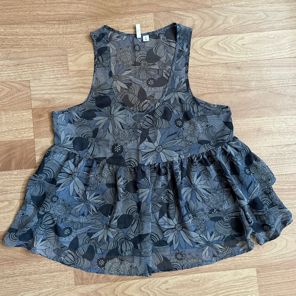 Frenchi Gary Floral Patterned Ruffle Tank Top